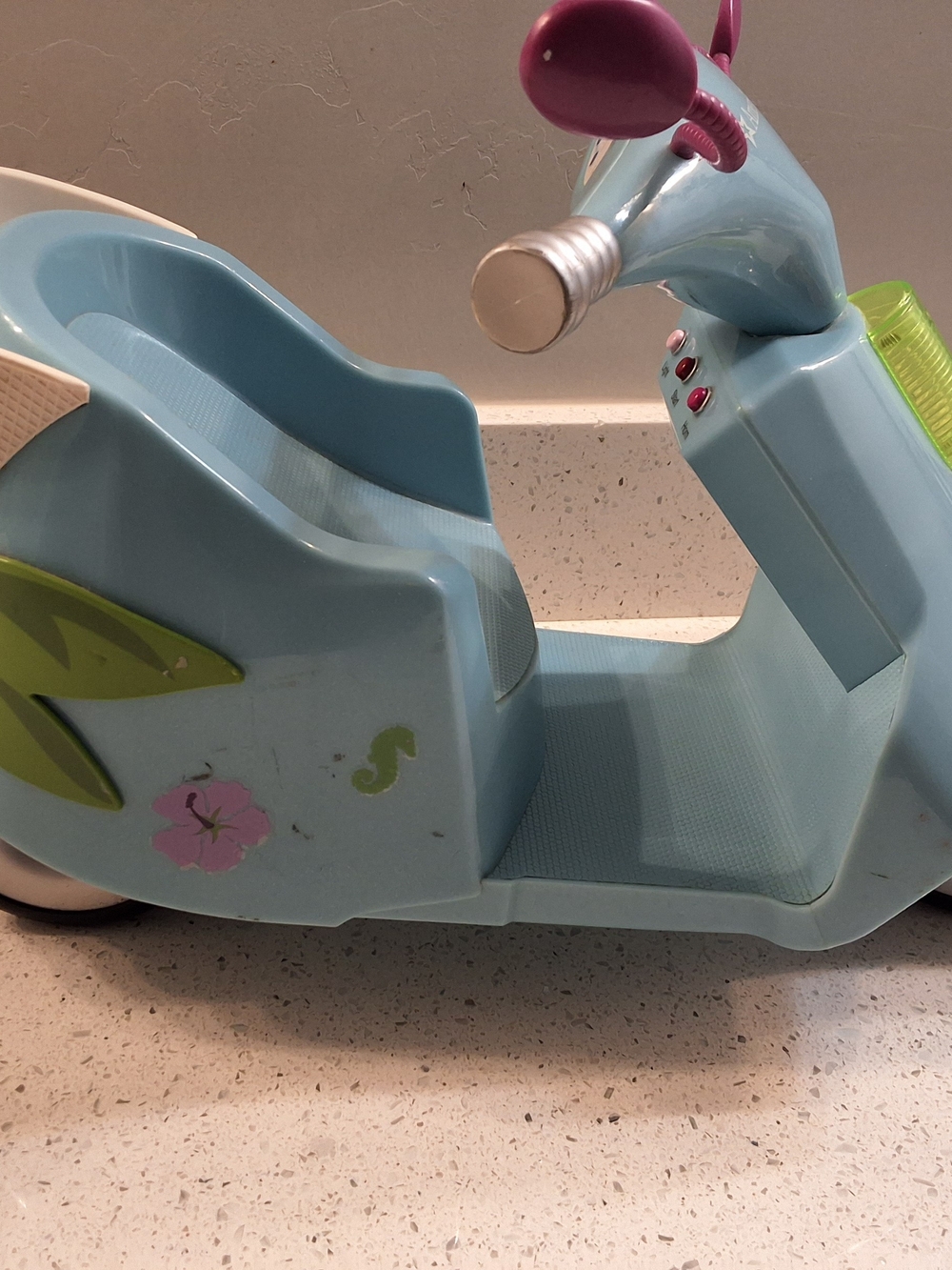 American Girl Light Blue Ride-On Scooter with Pink Floral Decal - Picture 7 of 11